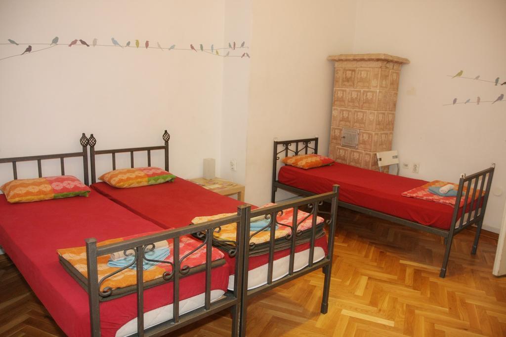 Time Hostel Belgrade Room photo